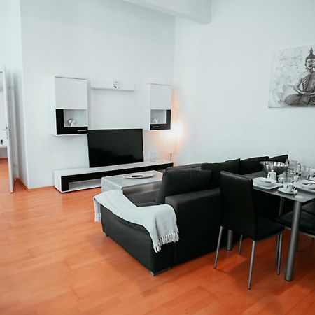 Raimond Apartment Ottakringer Top 10 Wina Bagian luar foto